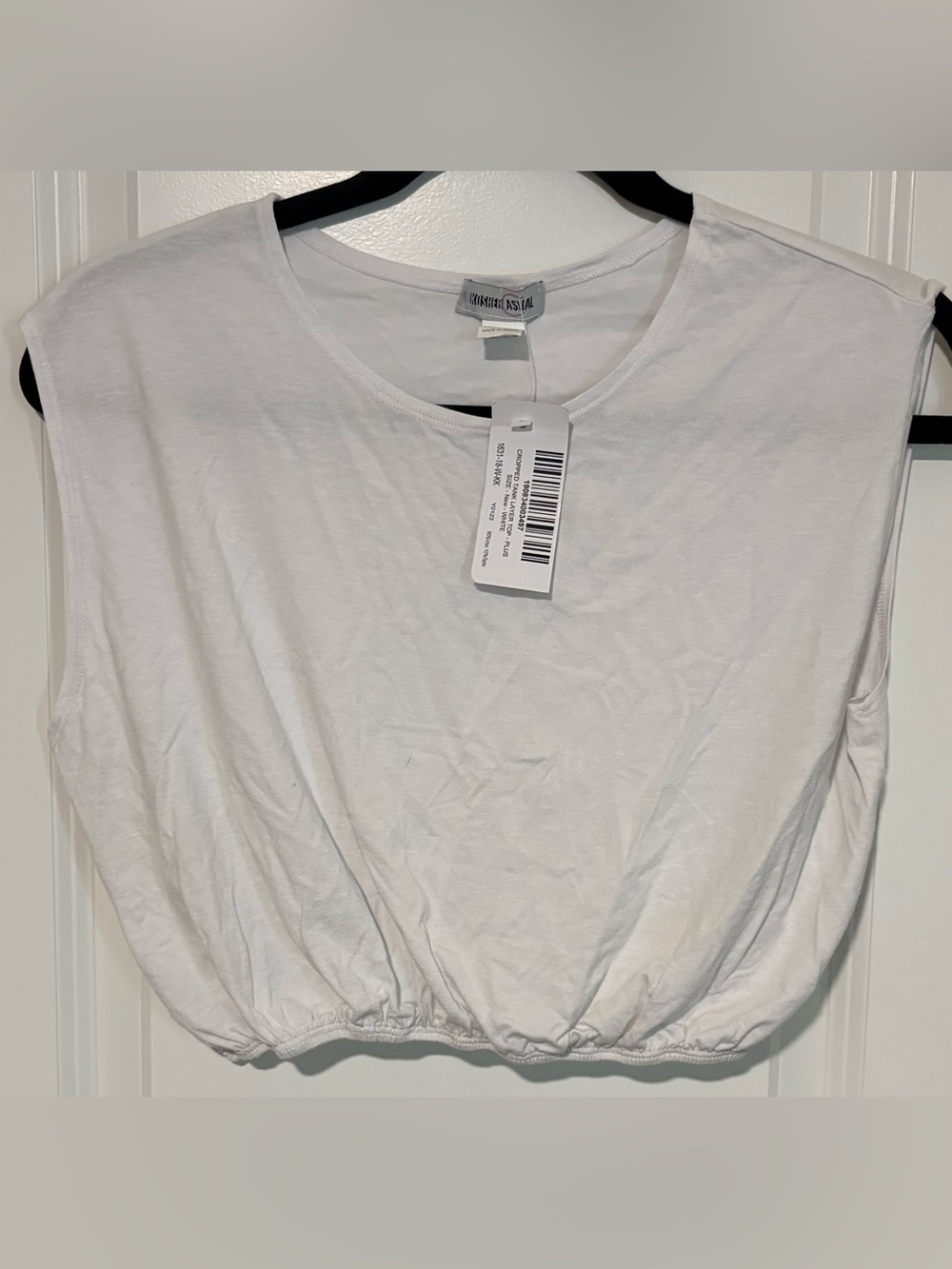 Kosher Casual White Elastic Hem Cropped Short Sleeve Undershirt